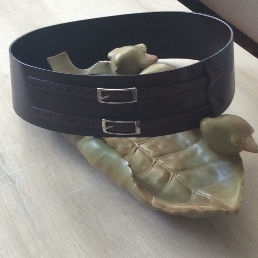 Leather belt